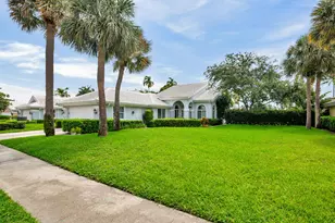 2402 Saratoga Bay Dr, West Palm Beach, FL 33409 - Photo 1