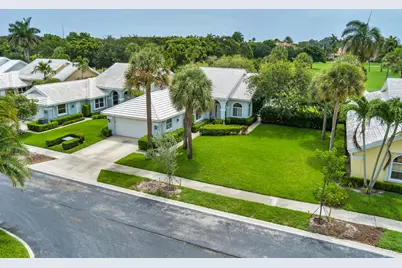 2402 Saratoga Bay Drive, West Palm Beach, FL 33409 - Photo 31