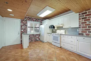 896 N Federal Hwy, Lantana, FL 33462 - Photo 5