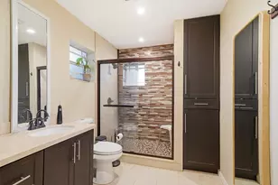 1208 N 31st Ave, Hollywood, FL 33021 - Photo 17