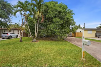 1208 N 31st Avenue, Hollywood, FL 33021 - Photo 3