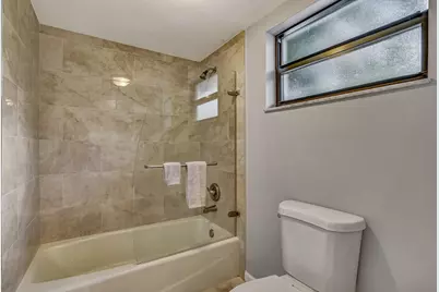 11863 Wimbledon Circle #425, Wellington, FL 33414 - Photo 9