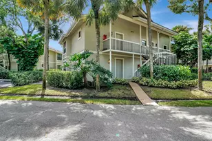 11863 Wimbledon Circle, Wellington, FL 33414 - Photo 17