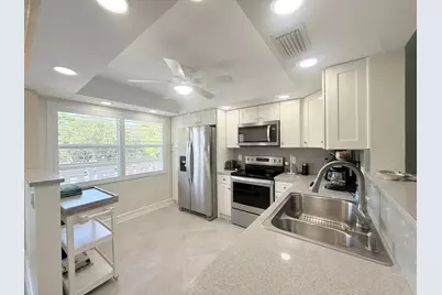 2301 Lucaya Lane #D3, Coconut Creek, FL 33066 - Photo 5