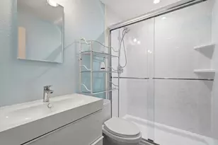 1777 NE 17th St, Fort Lauderdale, FL 33305 - Photo 23