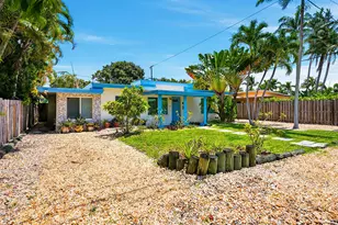 1777 NE 17th St, Fort Lauderdale, FL 33305 - Photo 1