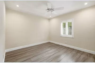 1777 NE 17th Street, Fort Lauderdale, FL 33305 - Photo 21