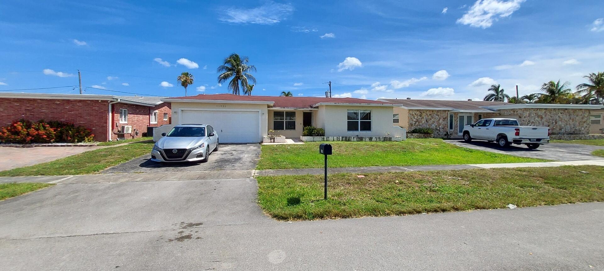 11351 NW 40th Pl - 11351 NW 40th Pl, Sunrise, FL 33323 Luxury Property | Jose Angel Pina