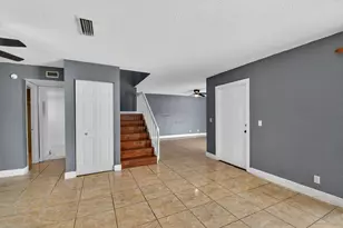 320 Woodland Rd, Palm Springs, FL 33461 - Photo 9