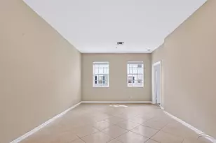 114 Locustberry Ln, Jupiter, FL 33458 - Photo 9