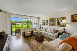 3621 Oaks Clubhouse Dr Dr, Pompano Beach, FL 33069 - Photo 9