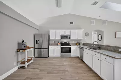 6115 NW Nolia Court, Port Saint Lucie, FL 34983 - Photo 7