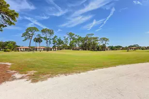 526 Club Dr, Palm Beach Gardens, FL 33418 - Photo 29