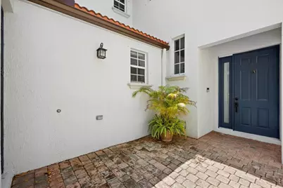 956 Mill Creek Drive, Palm Beach Gardens, FL 33410 - Photo 3