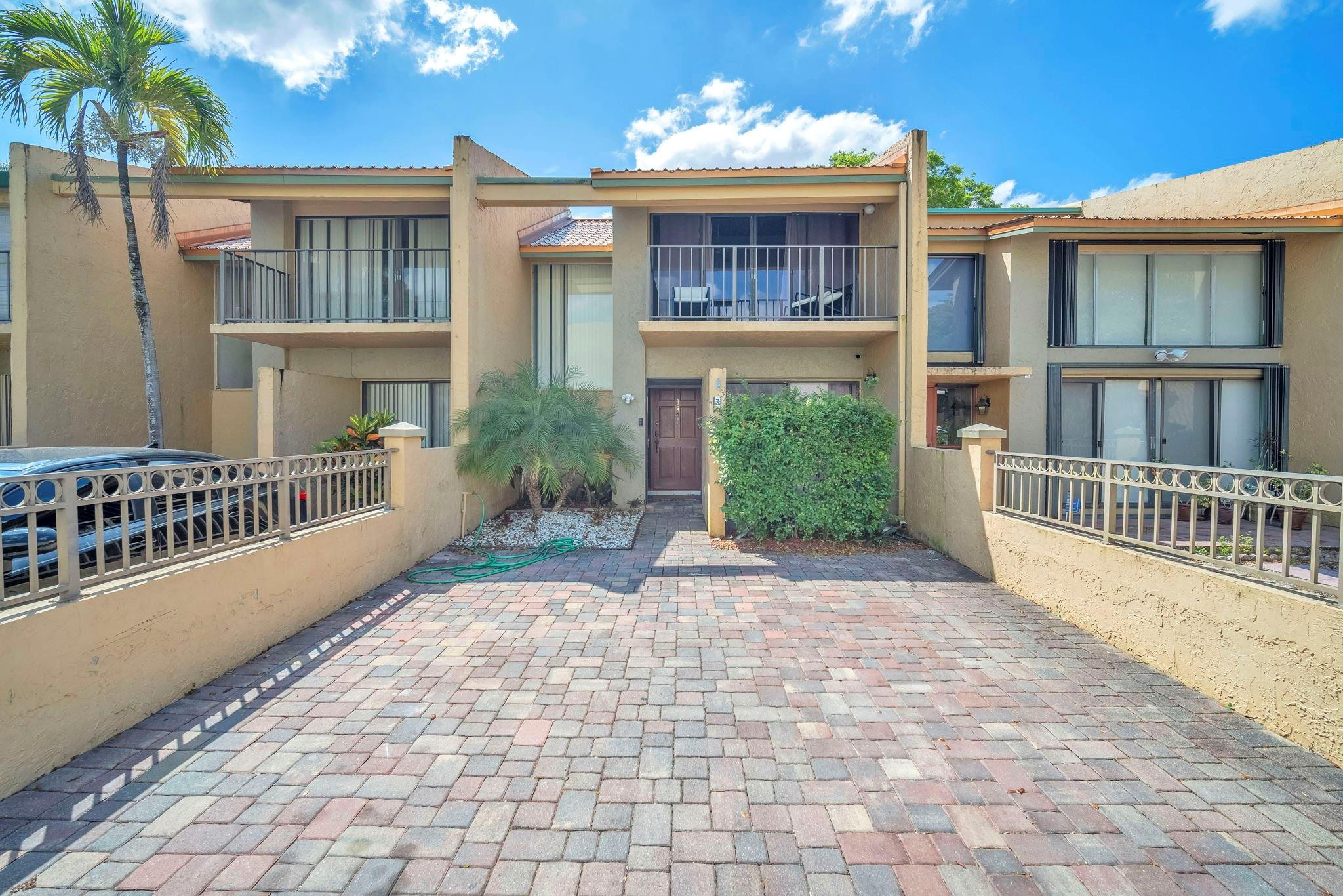 740 E Coco Plum Cir #3 - 740 E Coco Plum Cir #3, Plantation, FL 33324 Luxury Property | Jose Angel Pina