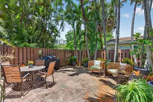 2505 NE 2nd St, Pompano Beach, FL 33062 - Photo 23
