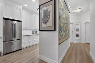 2505 NE 2nd St, Pompano Beach, FL 33062 - Photo 9