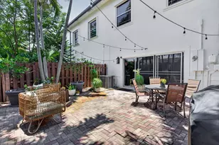 2505 NE 2nd St, Pompano Beach, FL 33062 - Photo 25