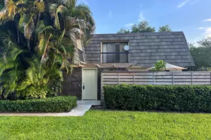 423 4th Terrace, Palm Beach Gardens, FL 33418 - Photo 1