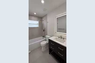 6505 Winfield Boulevard, Margate, FL 33063 - Photo 17