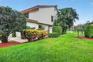 7913 La Mirada Dr, Boca Raton, FL 33433 - Photo 3