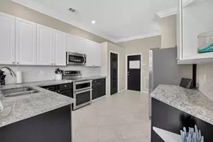 1365 E Barwick Ranch Cir, Delray Beach, FL 33445 - Photo 31