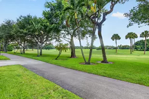 7225 Promenade Dr, Boca Raton, FL 33433 - Photo 43