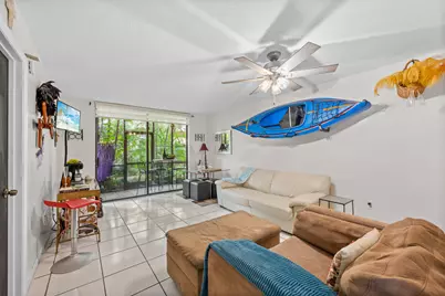 7401 NW 16th Street #102, Plantation, FL 33313 - Photo 5