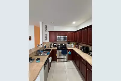 1047 NE 208th Street, Miami, FL 33179 - Photo 11