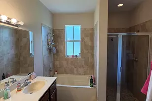 1047 NE 208th St, Miami, FL 33179 - Photo 19