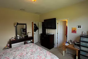1047 NE 208th St, Miami, FL 33179 - Photo 17