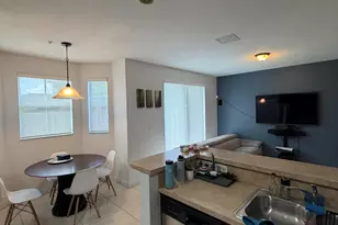 1047 NE 208th St, Miami, FL 33179 - Photo 13