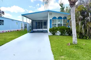 52 Camino Del Rio, Port Saint Lucie, FL 34952 - Photo 1