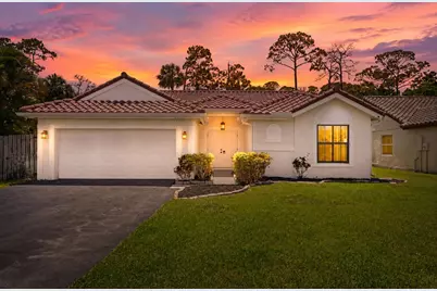 1051 New Parkview Place, Haverhill, FL 33417 - Photo 1