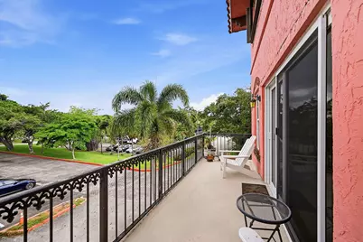 670 Tennis Club Drive #312, Fort Lauderdale, FL 33311 - Photo 19