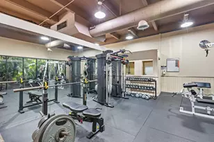 1330 NW 123rd Ave, Pembroke Pines, FL 33026 - Photo 35