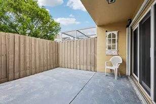 1330 NW 123rd Ave, Pembroke Pines, FL 33026 - Photo 29