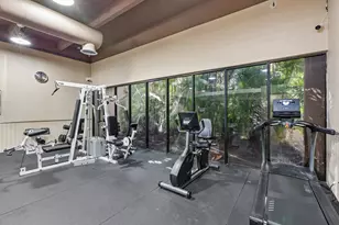 1330 NW 123rd Ave, Pembroke Pines, FL 33026 - Photo 37