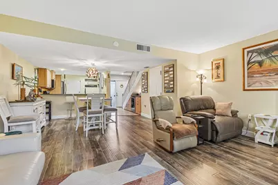 1330 NW 123rd Avenue, Pembroke Pines, FL 33026 - Photo 9