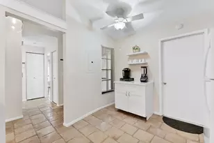 5861 Sunswept Ln, Boynton Beach, FL 33437 - Photo 5
