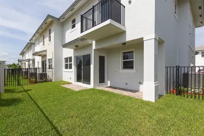 6990 Pines Circle #53, Coconut Creek, FL 33073 - Photo 3