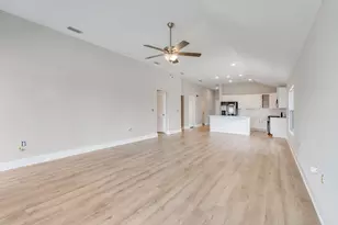 274 Bayou Bend Ln, Panama City, FL 32404 - Photo 11