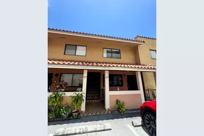 2710 W 60th Place #205, Hialeah, FL 33016 - Photo 3