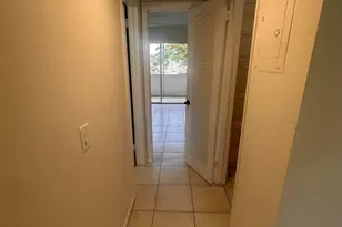 39 Cambridge B, West Palm Beach, FL 33417 - Photo 15