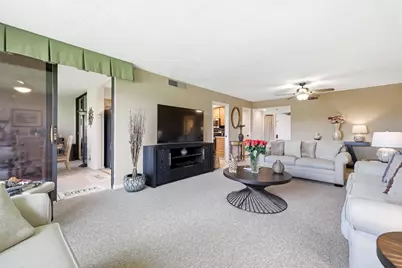 5344 Woodland Lakes Drive #223, Palm Beach Gardens, FL 33418 - Photo 5