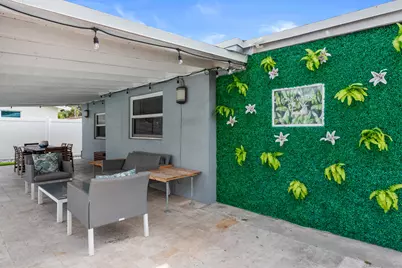 2012 SW 4th Avenue, Fort Lauderdale, FL 33315 - Photo 3