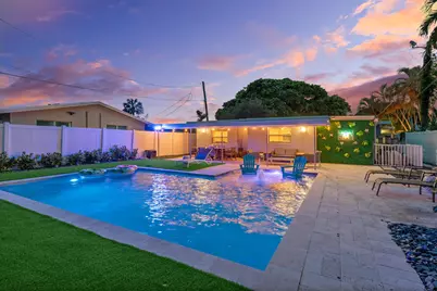2012 SW 4th Avenue, Fort Lauderdale, FL 33315 - Photo 1