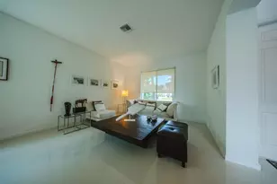 163 Bella Vista Way, Royal Palm Beach, FL 33411 - Photo 5