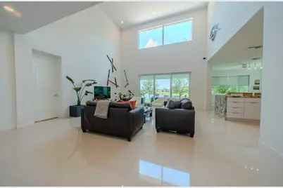 163 Bella Vista Way, Royal Palm Beach, FL 33411 - Photo 7