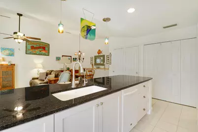 10301 Chapman Oak Court, Palm Beach Gardens, FL 33410 - Photo 5